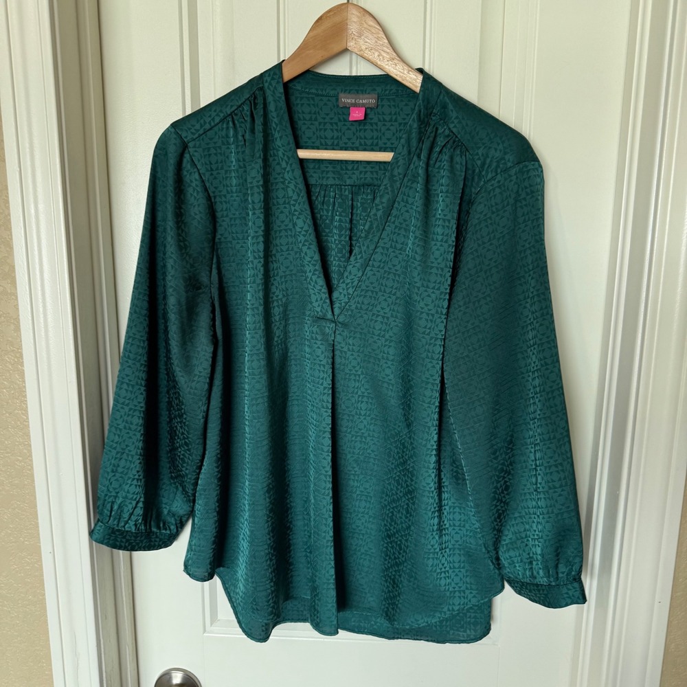 Vince Camuto Blouse Women Large Green Excellent Geometric Jacquard V-Neck‎ Satin - Picture 2 of 7